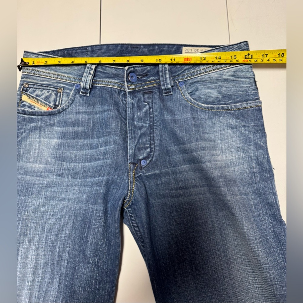 Vintage Diesel Men's Bootcut Jeans .
see photos . Length has been shortened - Picture 9 of 10